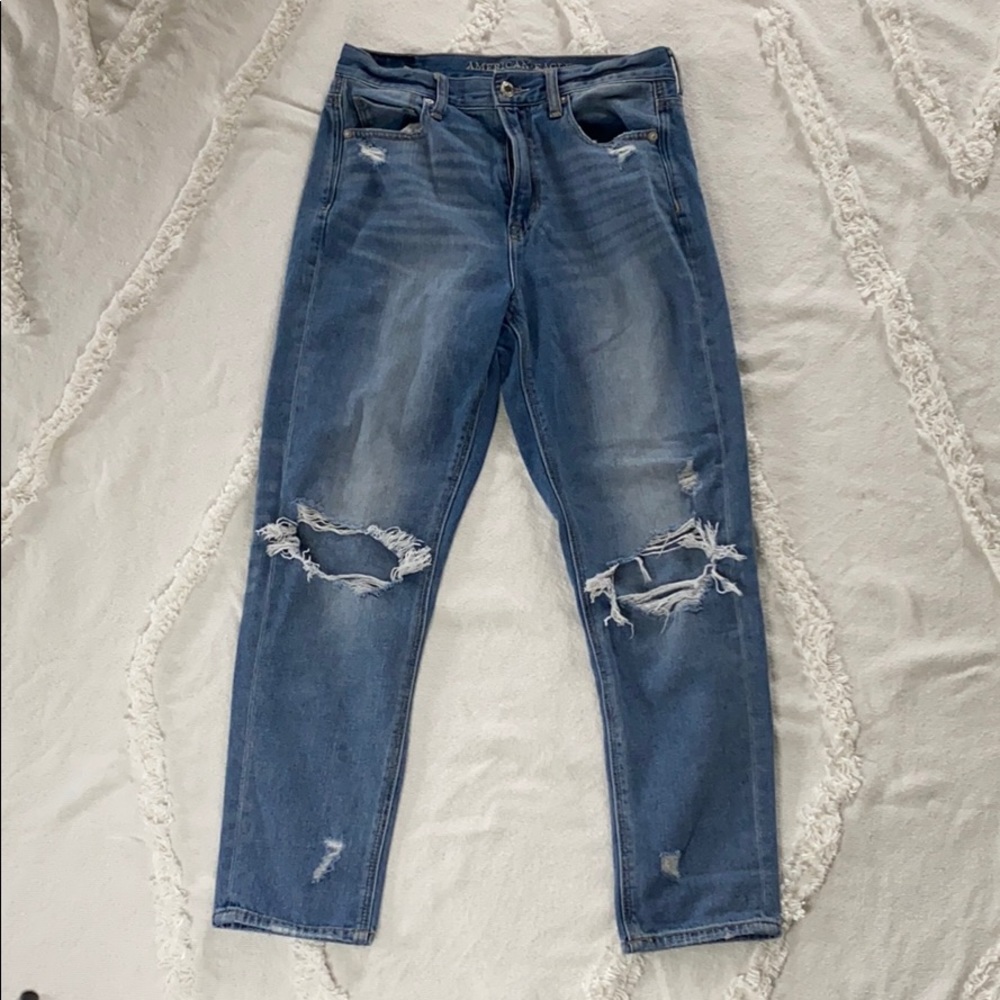 American Eagle high rise mom jeans